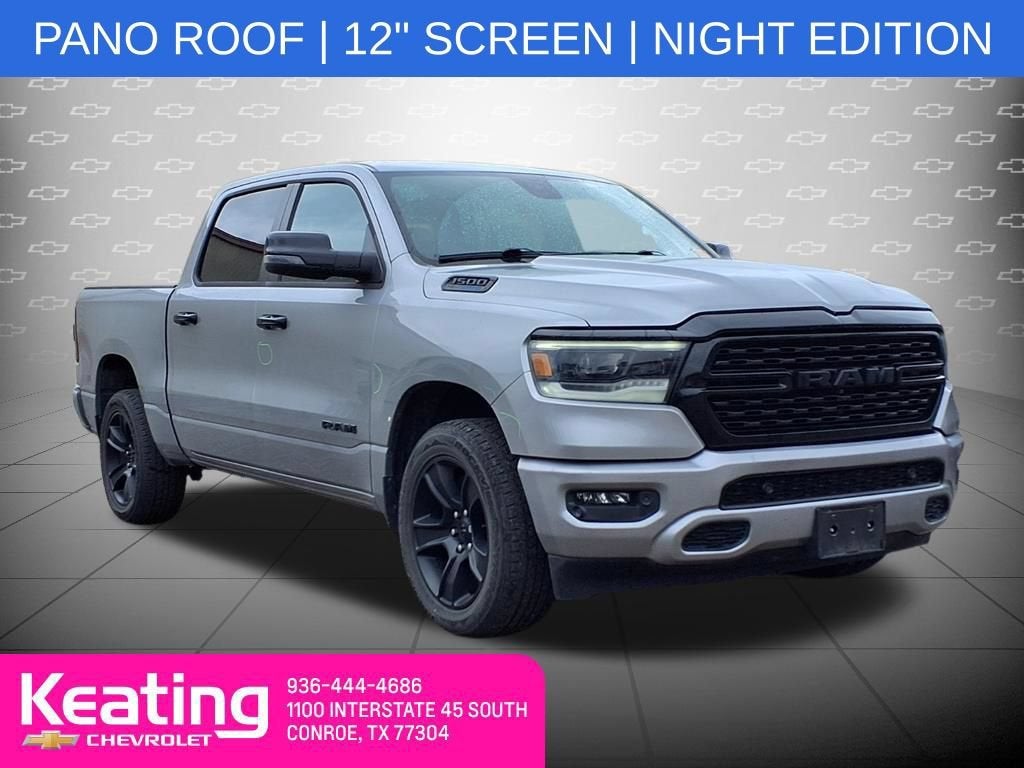 2023 RAM 1500 Big Horn Crew Cab 4x4 5'7" Box in Silver — front three-quarter view