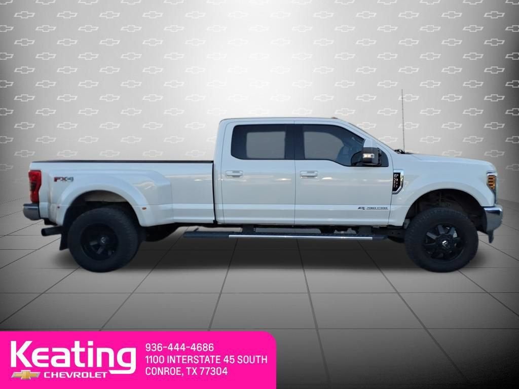 2018 Ford F-350 — interior view