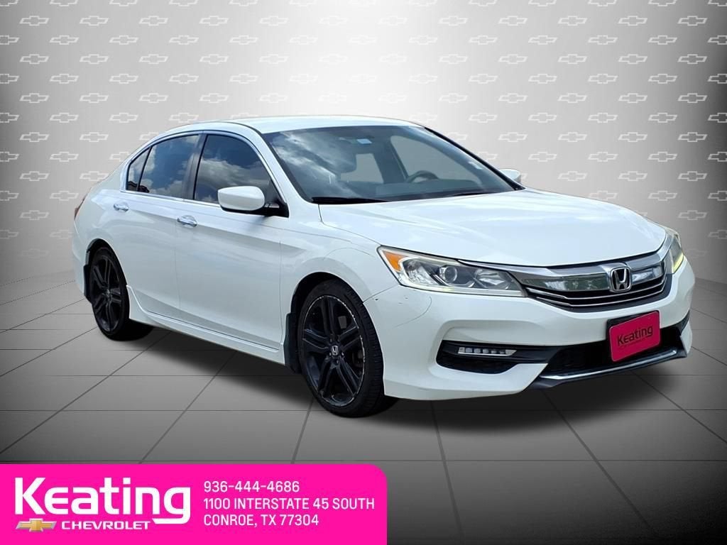 2017 Honda Accord — rear three-quarter view